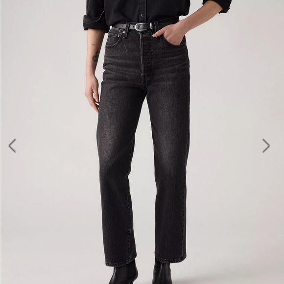 Levi's Ribcage Straight Jeans - Picture 7 of 7